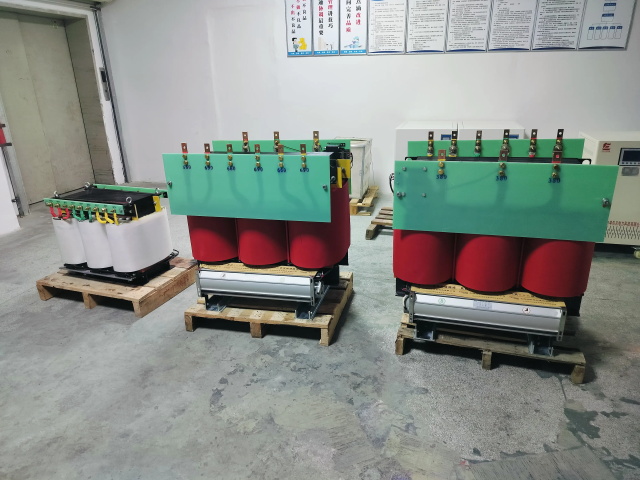 宁南KS11-1000KVA矿用变压器